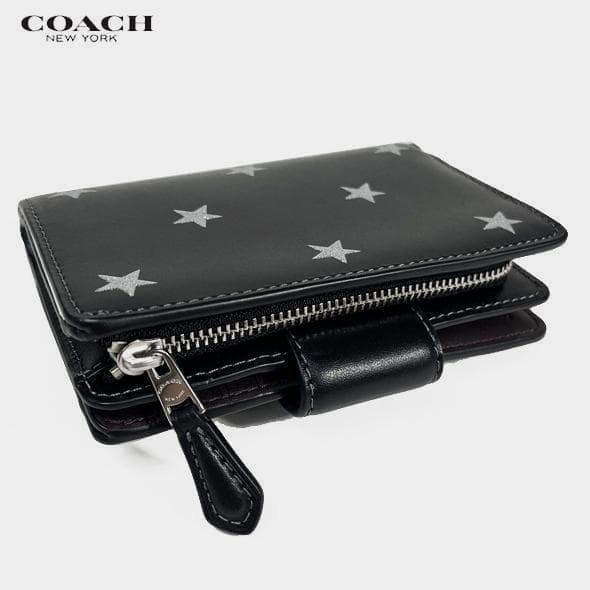 COACH コーチリファインドカーフレザー星柄ミディアム二つ折り財布