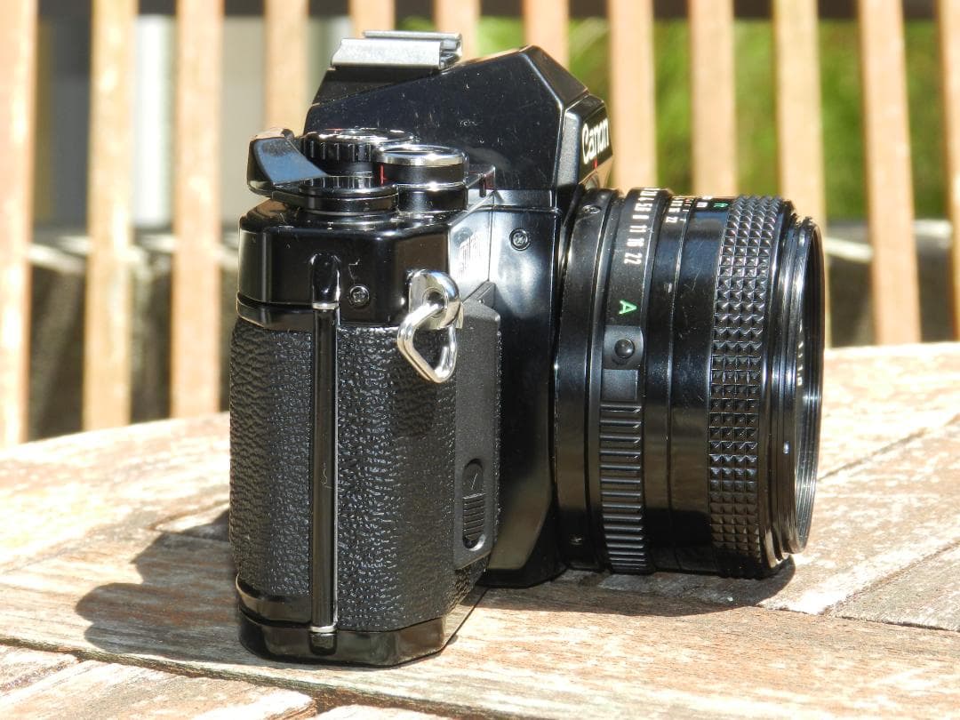 美品　完動品　CANON AV-1 NEW FD 50 1.8