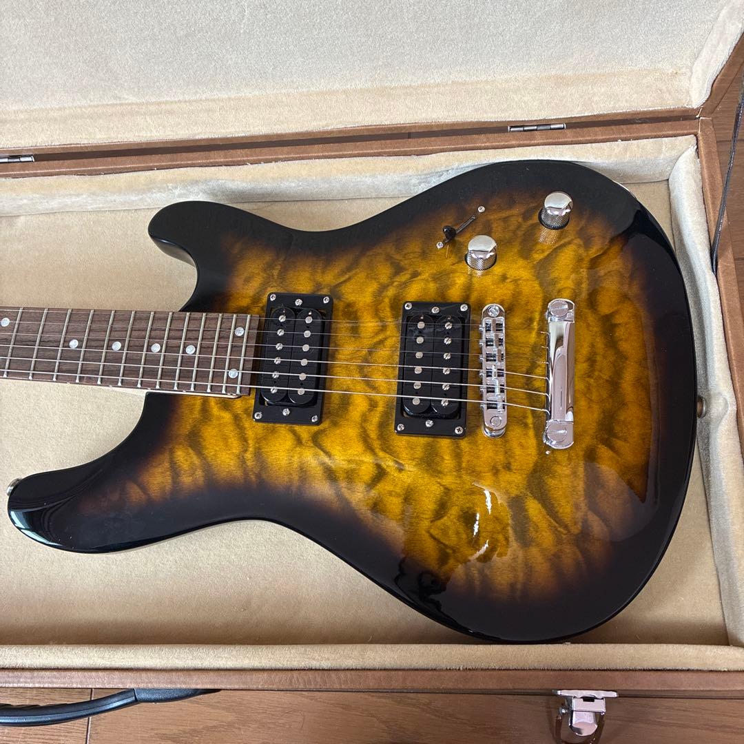 専用ハードケース付エレキギター