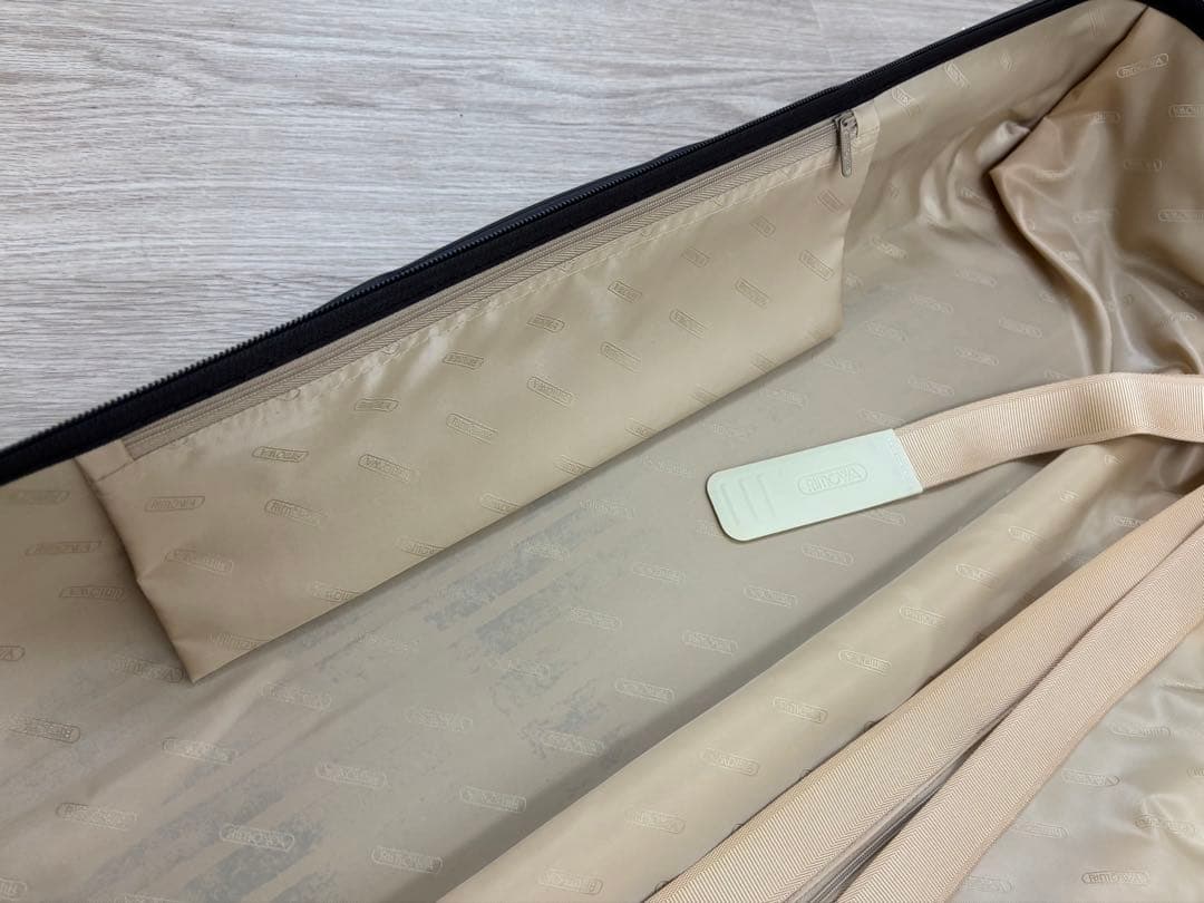 パカ　RIMOWA リモワ キャリーケース ダークブラウン系 スーツケース