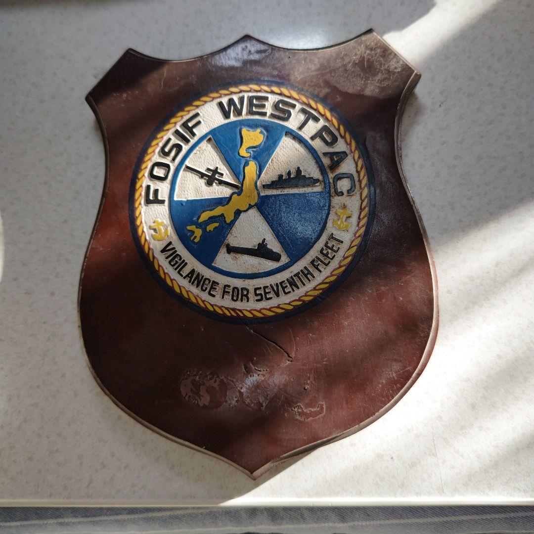 米軍表彰盾 2枚、アンティーク