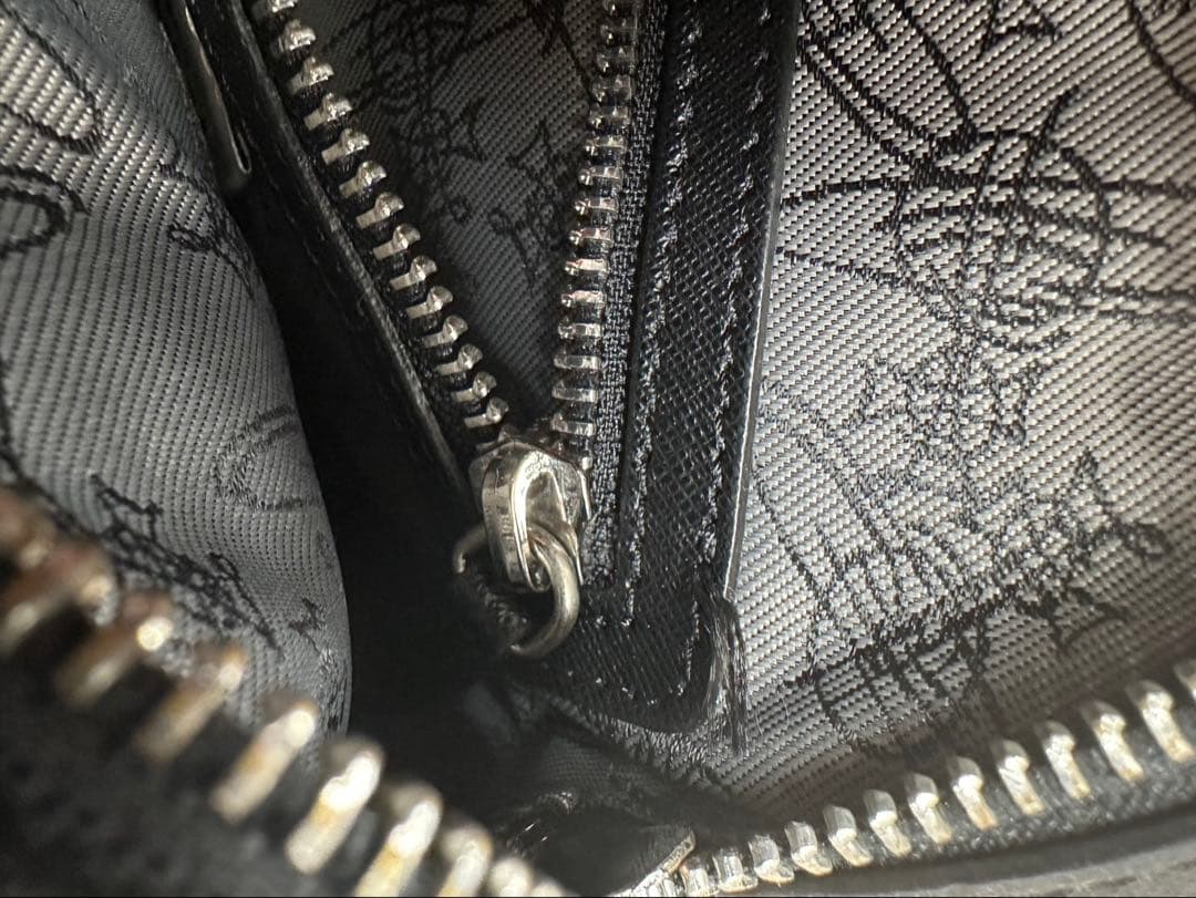 ☆ヴィヴィアンウエストウッド ショルダーバッグ レザー オーブ ブラック