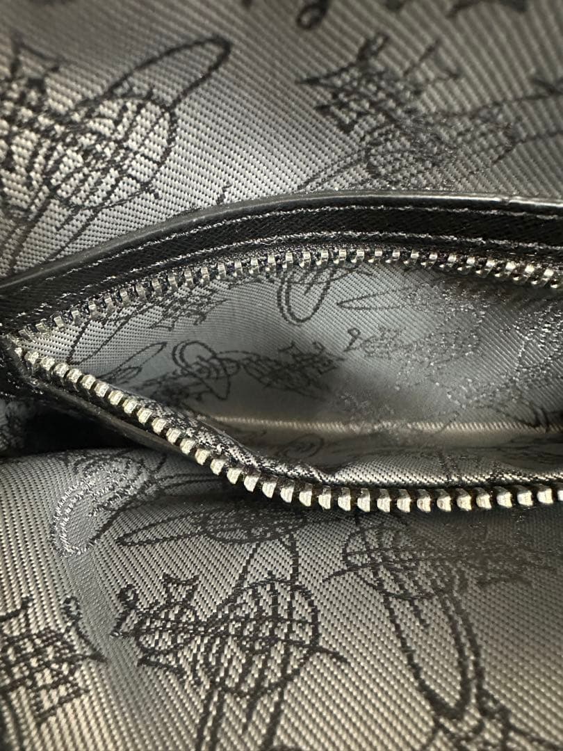 ☆ヴィヴィアンウエストウッド ショルダーバッグ レザー オーブ ブラック