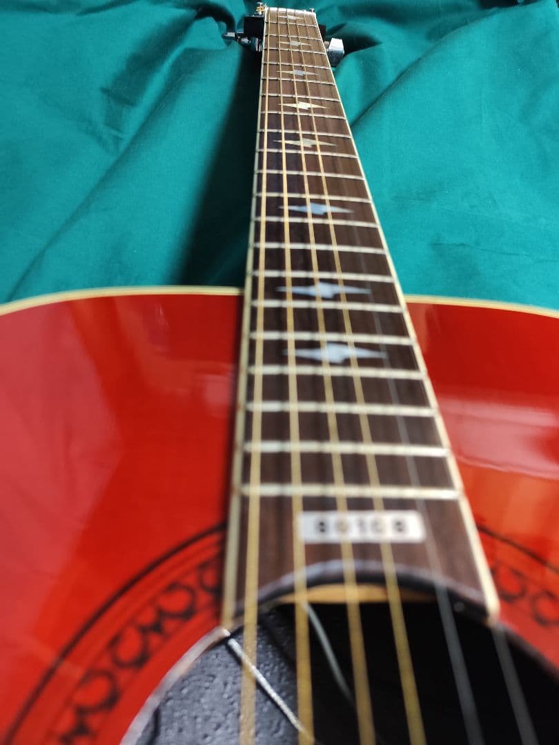 1981年Morris モーリストルネードXX トップ単板 シースルーレッド