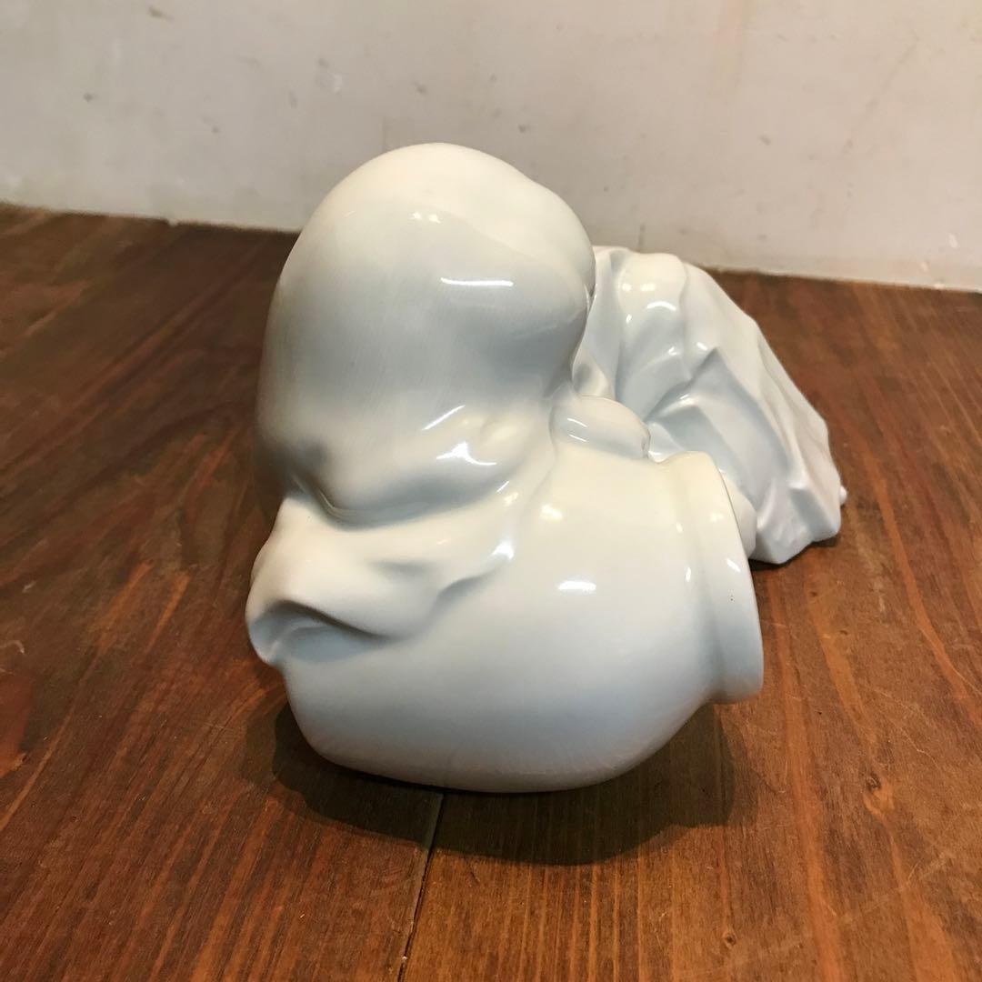 美品　陶器　慈山伯　猩々　白磁　置物　オブジェ　当時物　丁寧な作り