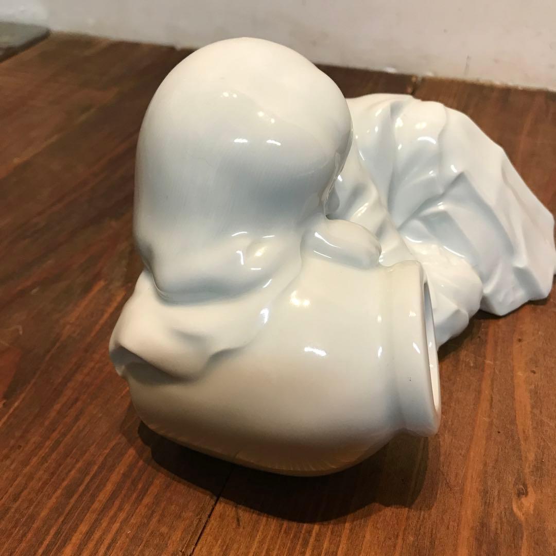 美品　陶器　慈山伯　猩々　白磁　置物　オブジェ　当時物　丁寧な作り