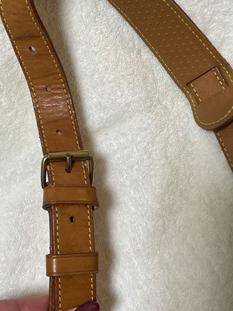 LOUIS VUITTON ルイ ヴィトン　モノグラム　 ソミュール35