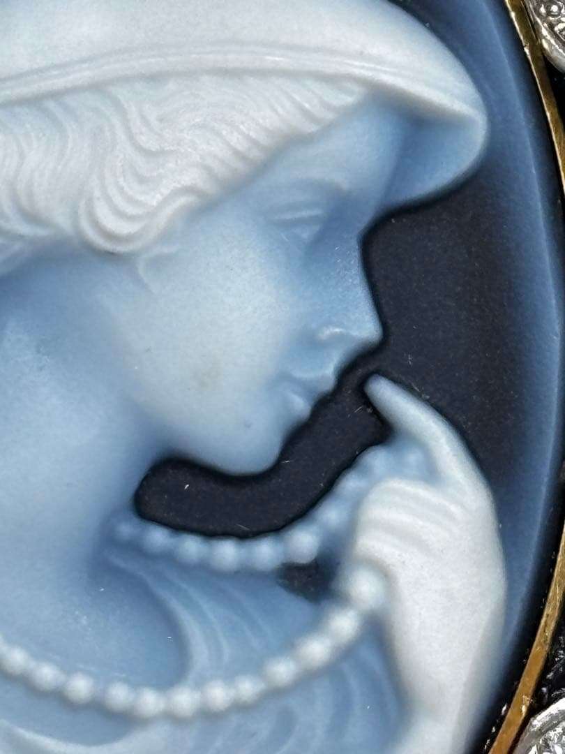 ミューラー作　カメオ　ブローチ＆ペンダントトップpt900+k18ダイヤ0.8