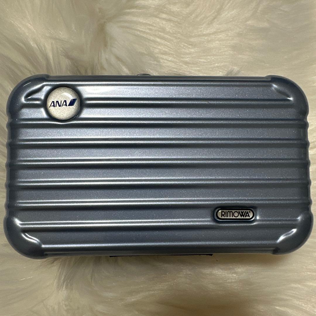 ANA ファーストクラス RIMOWA アメニティポーチ 【希少】