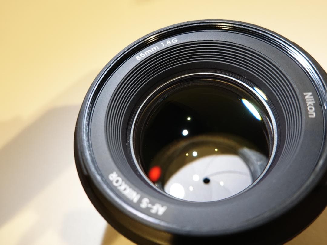 Nikon AF-S NIKKOR 85mm F1.8G & フィルター