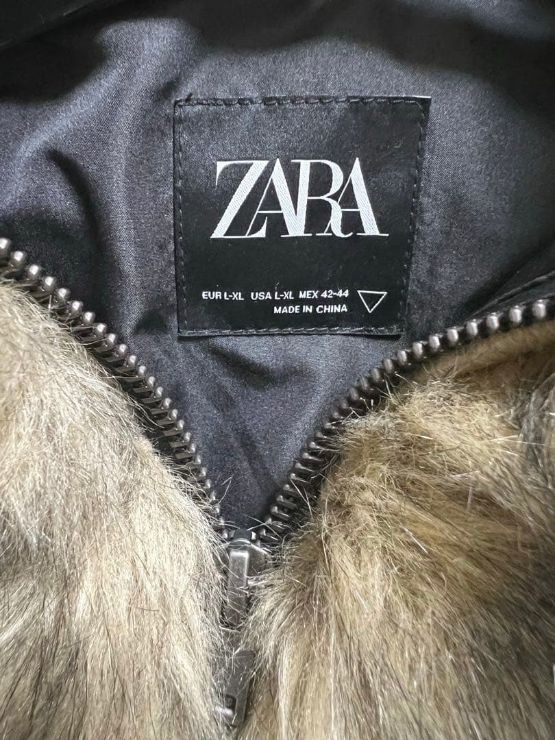 【希少】ZARAフェイクファーボンバージャケットファーブルゾンファージャケット