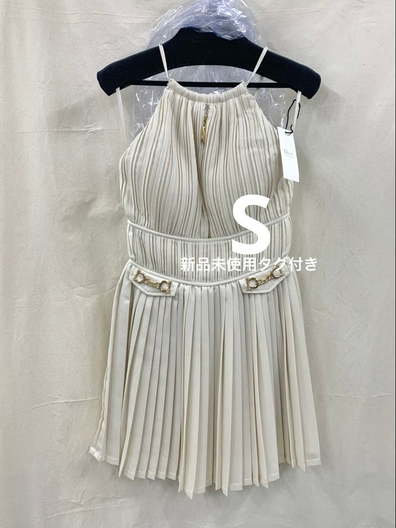 S 4628 ディア　ローブドフルールグロッシーブリエ　キャバドレス