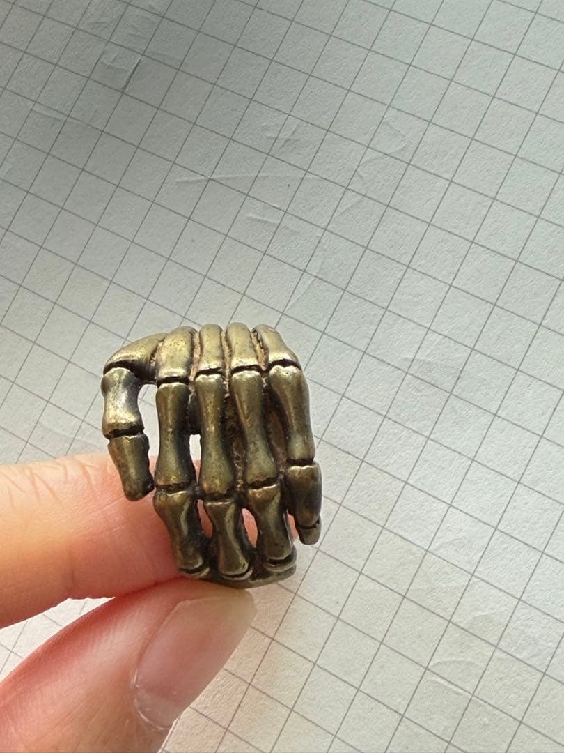 k18ブロンズ 骨の手 デザインリング