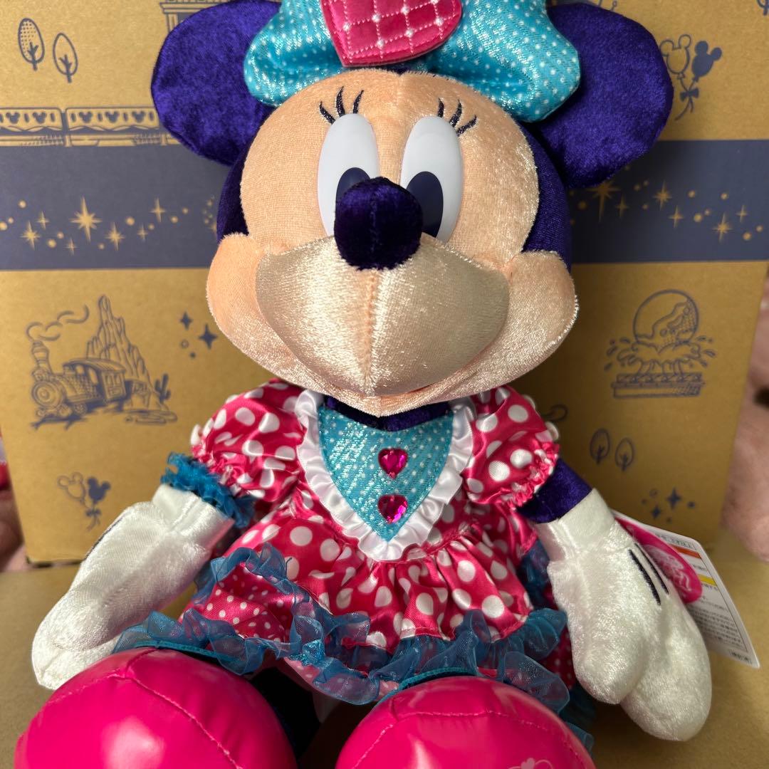 ぬいぐるみ　ミニー　ミニパル　ディズニー・パルパルーザ　ミニーのファンダーランド