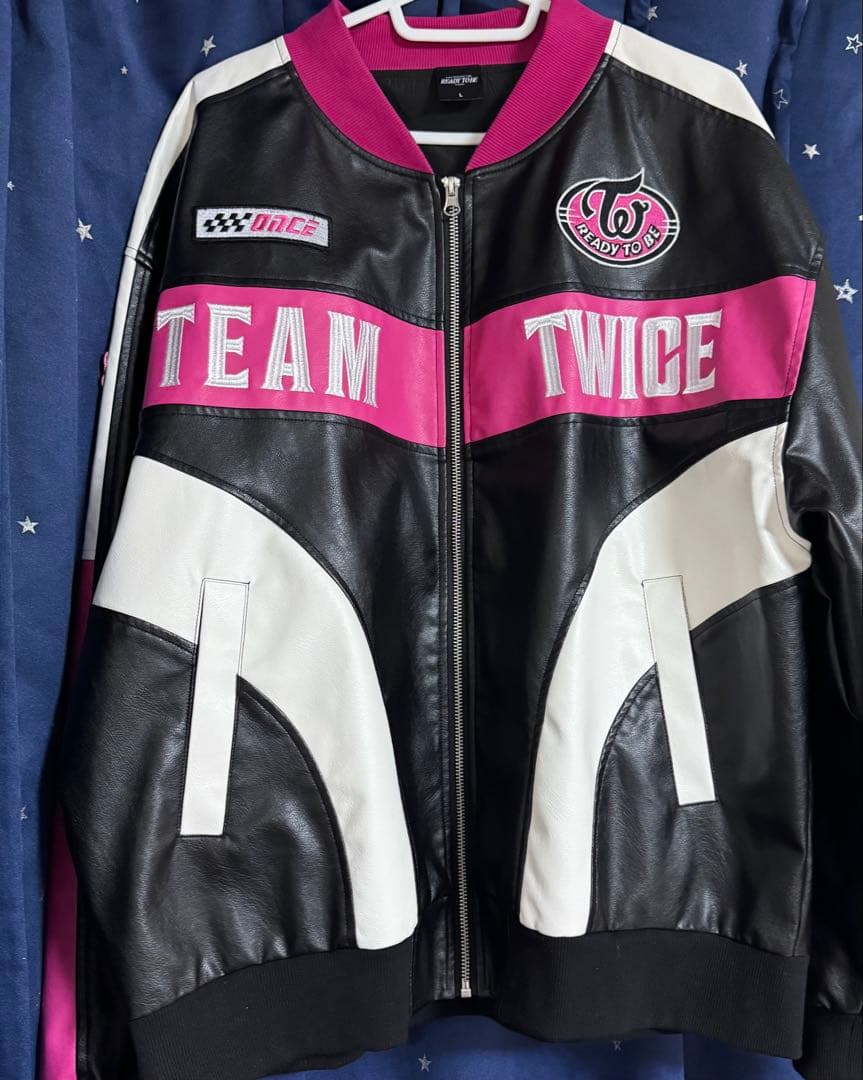TWICE READY TO BE スタジャン Lサイズ