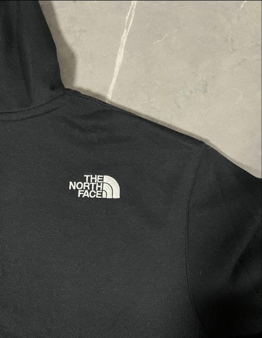 THE NORTH FACE パーカー　黒Ｌ