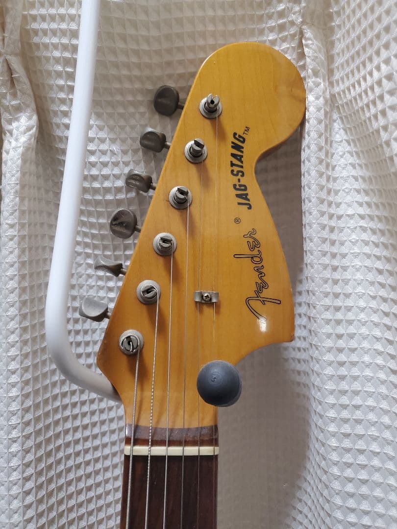 ジャグスタング　カートコバーンモデル