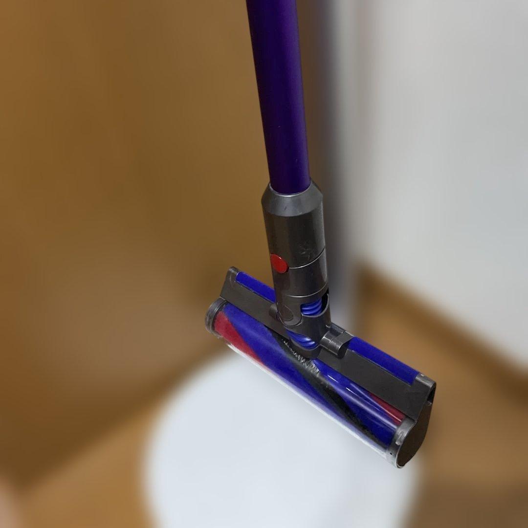 30.『美品』洗浄済Dyson Digital Slim Fluffy SV18