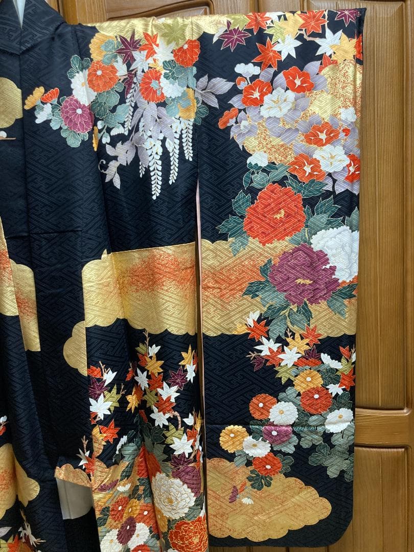 振袖　帯　正絹【匿名配送・宅急便送料無料】30～40年前の　着物　出品№22