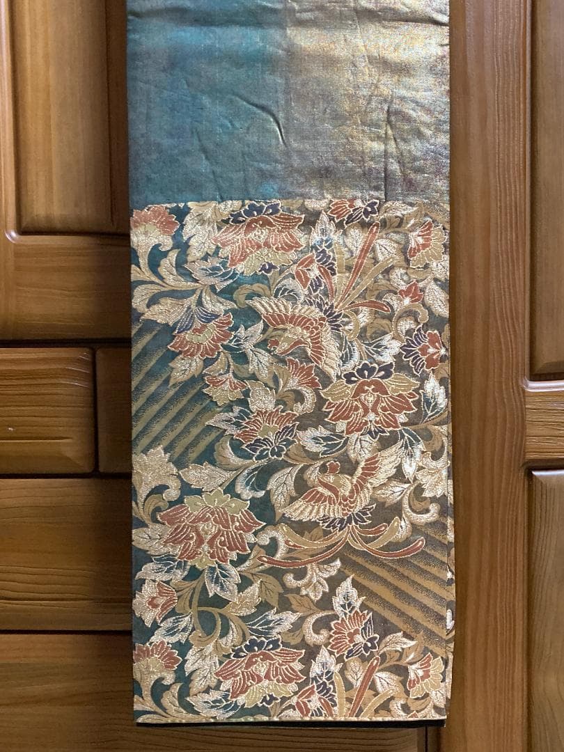 振袖　帯　正絹【匿名配送・宅急便送料無料】30～40年前の　着物　出品№22