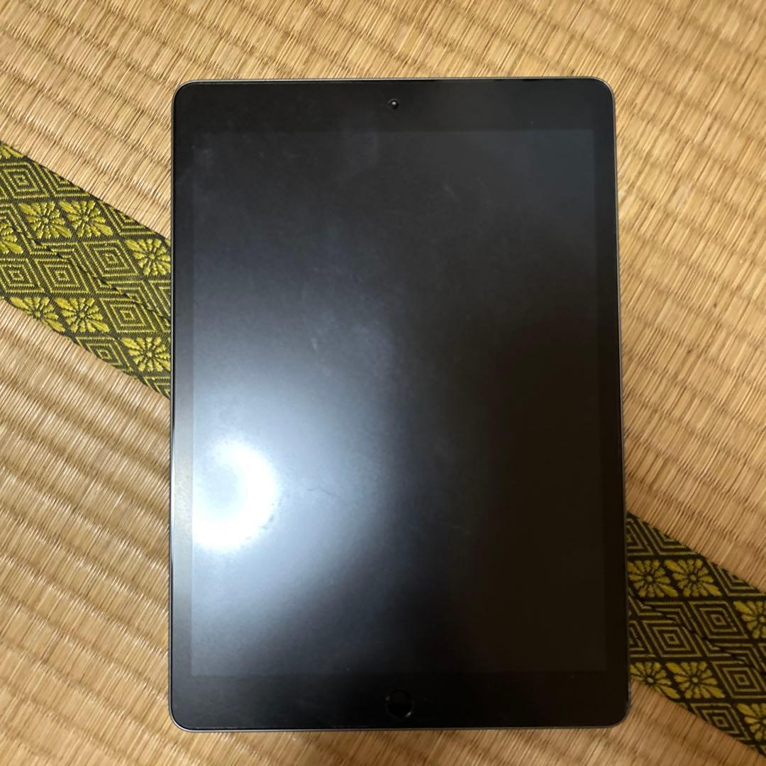 iPad 第8世代 32GB Wi-Fiモデル