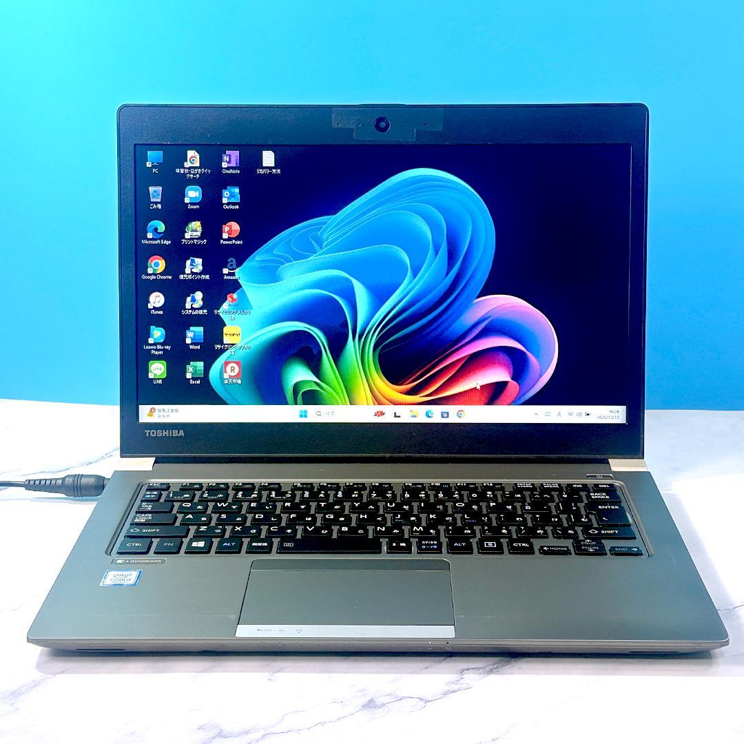 軽量コンパクト・SSDで快速★カメラ・オフィス付・Win11・ノートパソコン