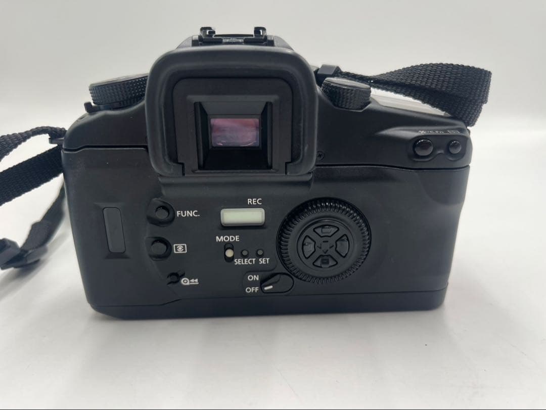 Canon EOS7 フィルムカメラ　28-200mm レンズ付