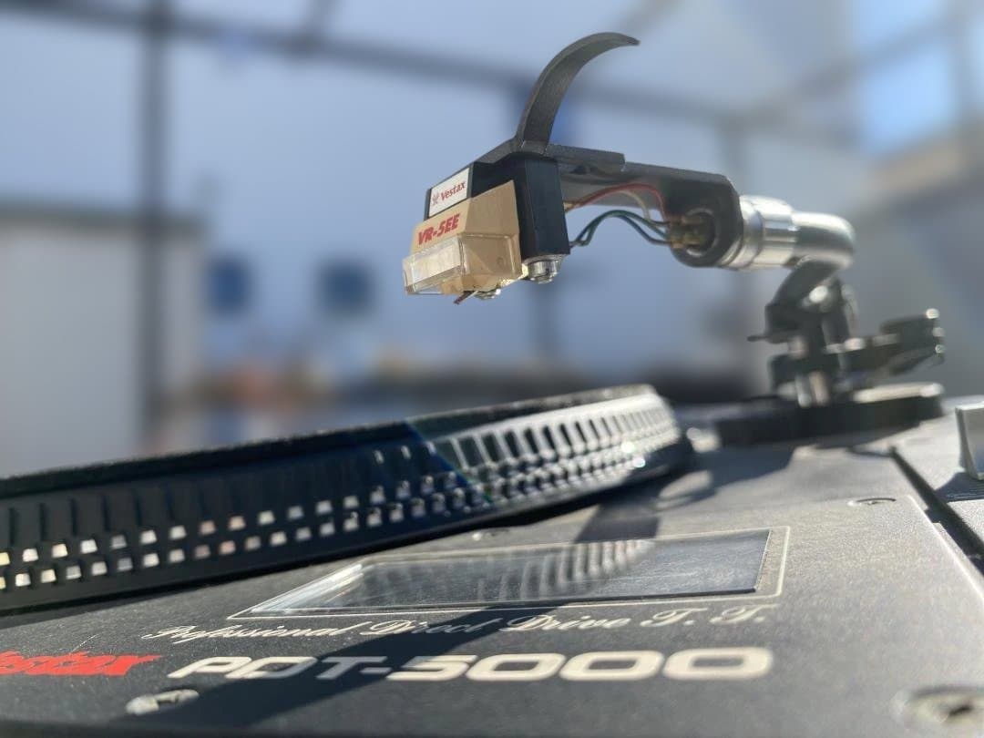 ⭐︎⭐︎⭐︎⭐︎⭐︎⭐︎　Vestax PDT-5000 ターンテーブル　2台