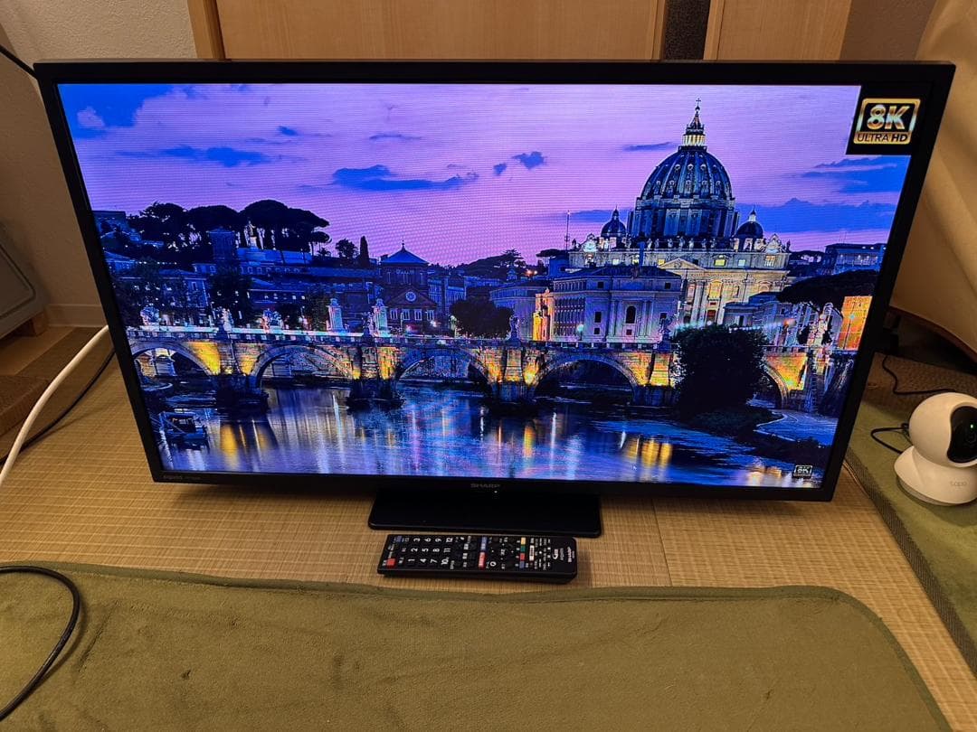 SHARP シャープ　32型　テレビ 2T-C32DE 2024年製　未使用近い