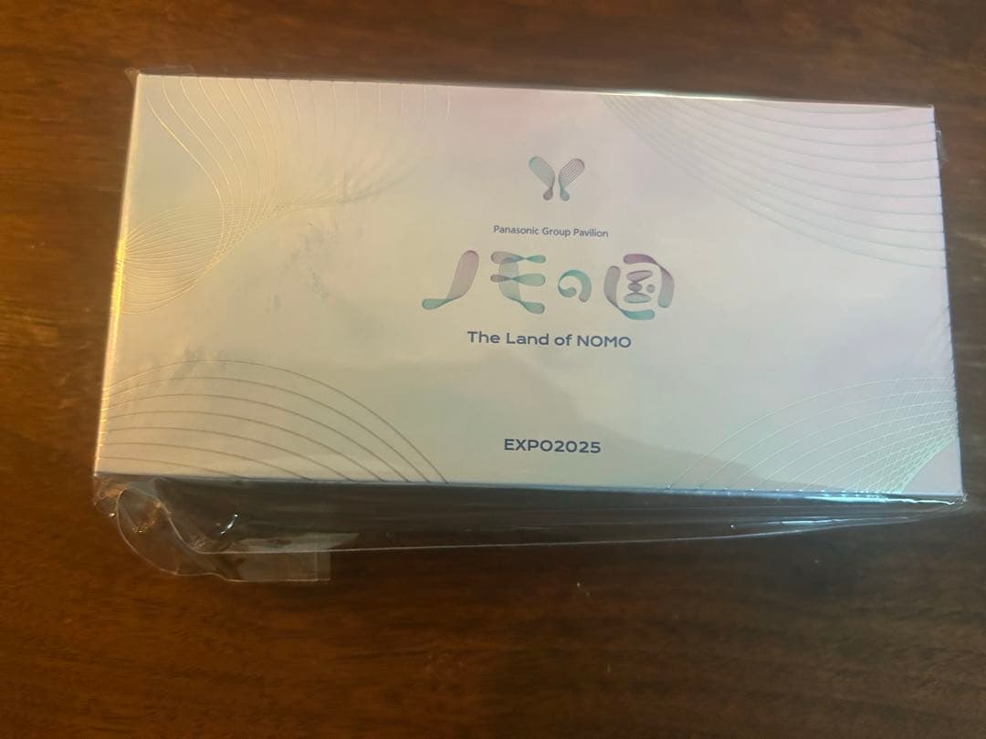 ノモの国　ピンバッチ　万博