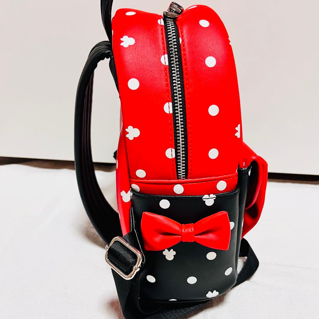 ディズニー　ラウンジフライ　loungefly リュック　ミニー