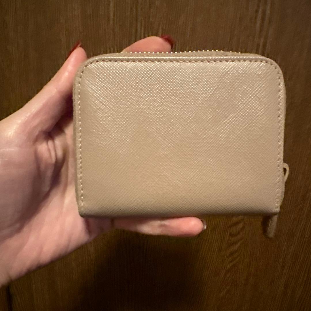 PRADA サフィアーノ　財布