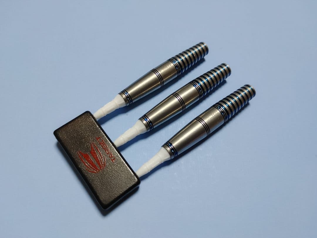 ティガ エンプレチュ 坂口優希恵モデル エスダーツ限定モデル