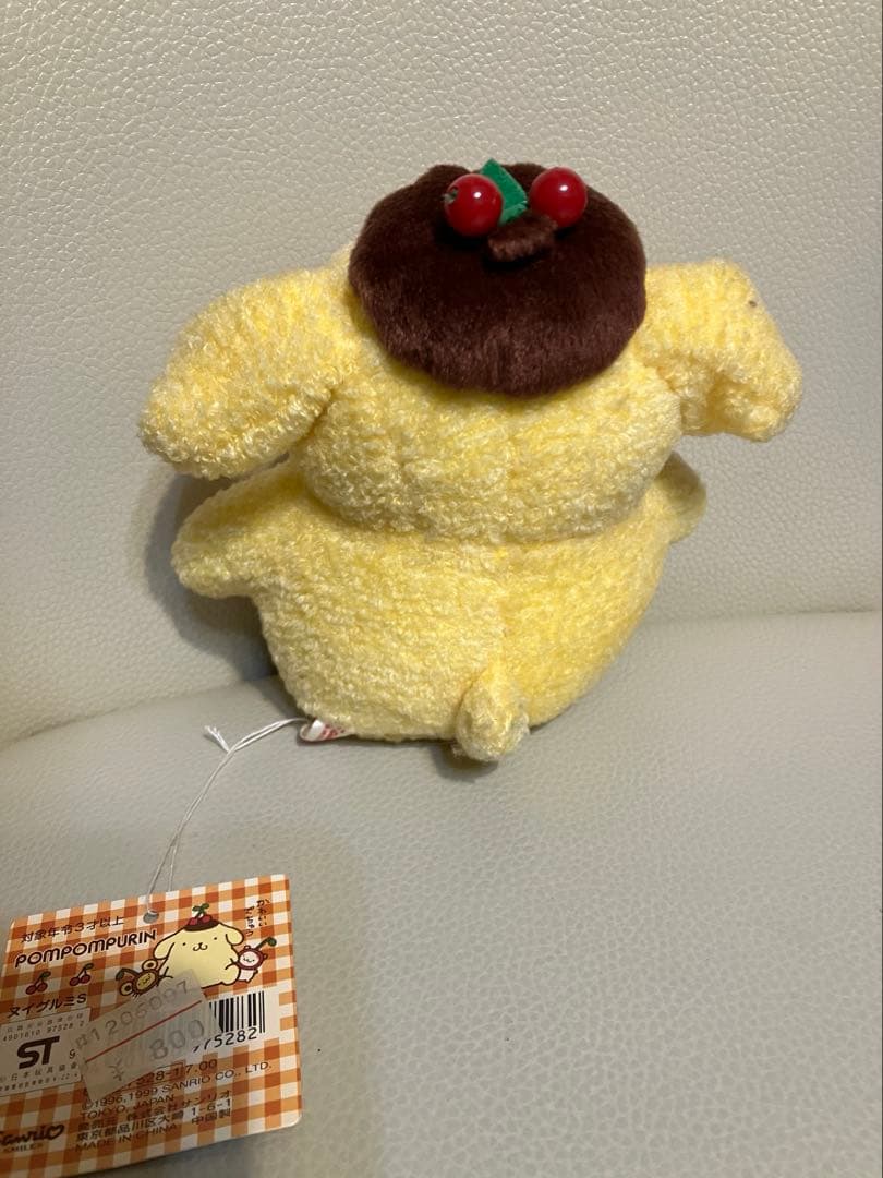 ポムポムプリン　カスタードプリン　ぬいぐるみ　マスコット　ボールチェーン