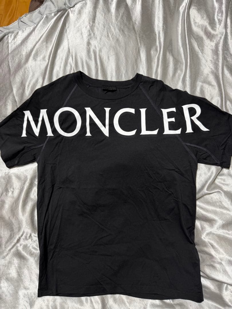 MONCLER Tシャツ　ブラック
