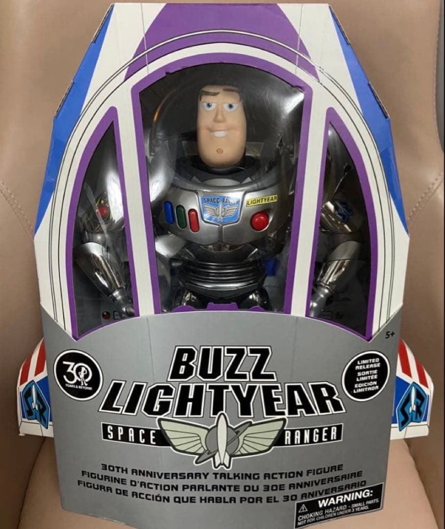 バズ・ライトイヤー トーキングアクションフィギュア トイストーリー 30周年