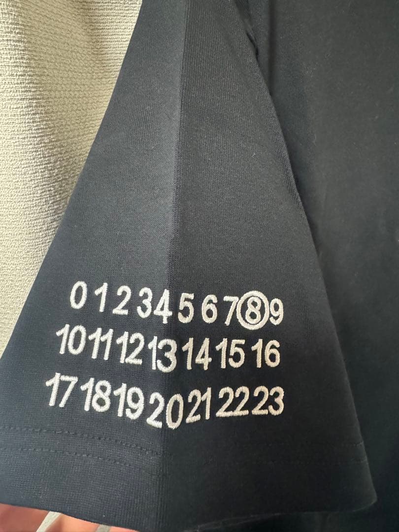 メゾンマルジェラ　tシャツ