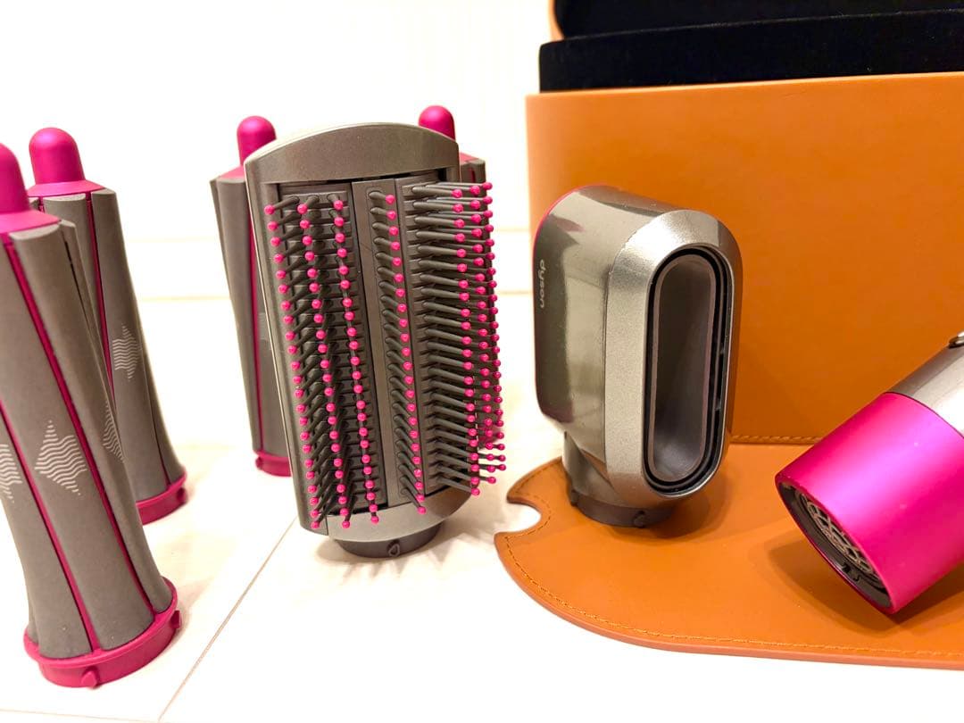 Dyson エアラップスタイラー　ボリュームシェイプほぼ未使用