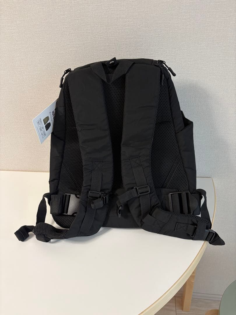 マンダリンブラザーズ WINSTON HUG BAG ブラック