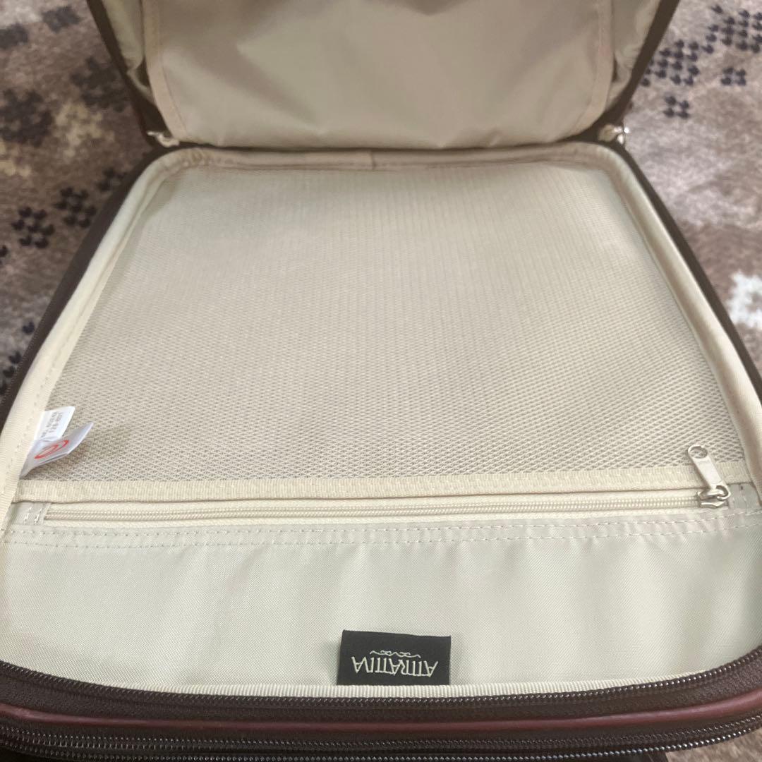 機内持ち込み可能　エースのソフトスーツケース　ソフトキャリーカート