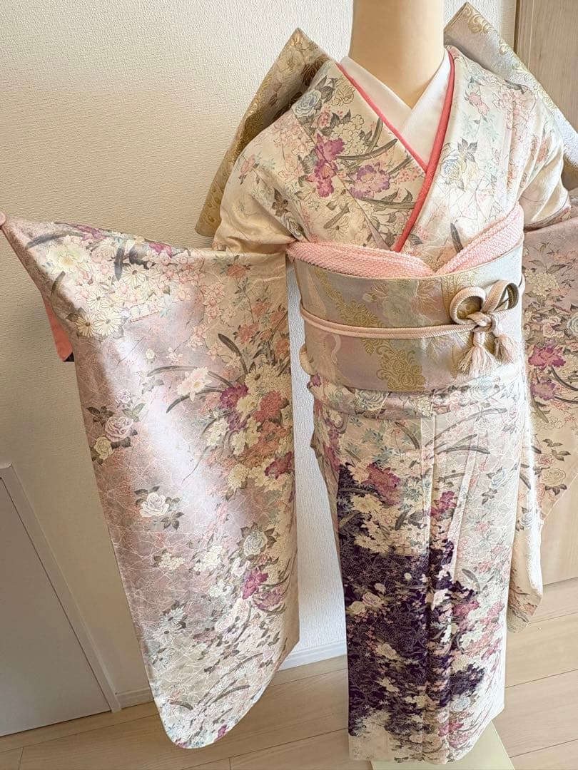 振袖セット 成人式応援 クリーム色系 紫系 ヴィンテージ MH2512261