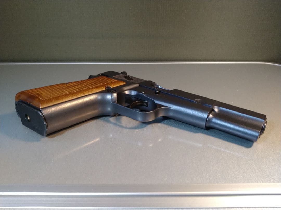 希少な極美品！タナカ　ブローニングハイパワー　ミリタリー　ガスブロ　ガス漏なし！