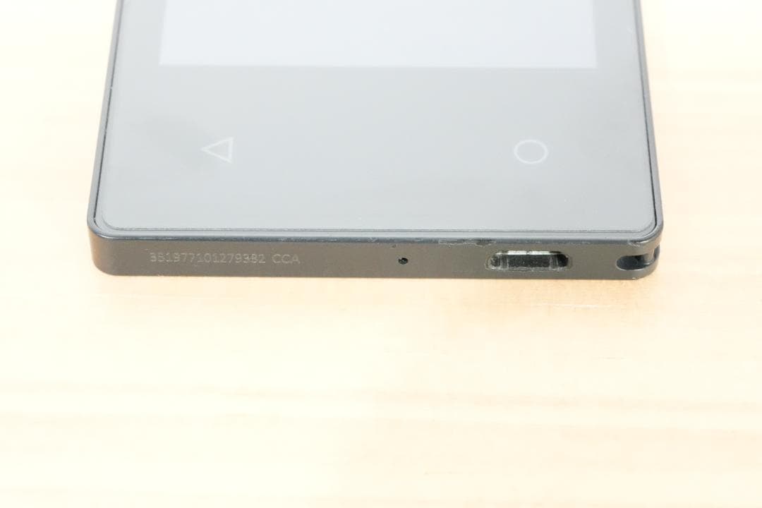 DOCOMO　ドコモ カードケータイ KY-01L