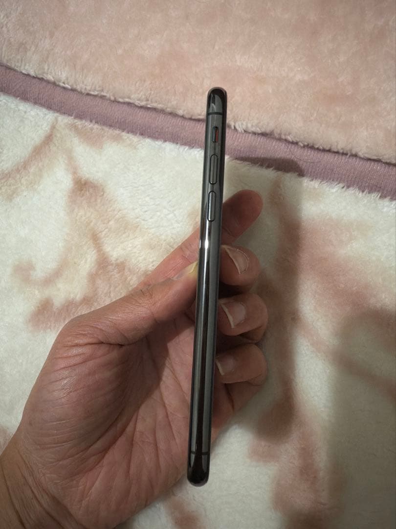 iPhone XS 256GB SIMフリー 動作確認済み