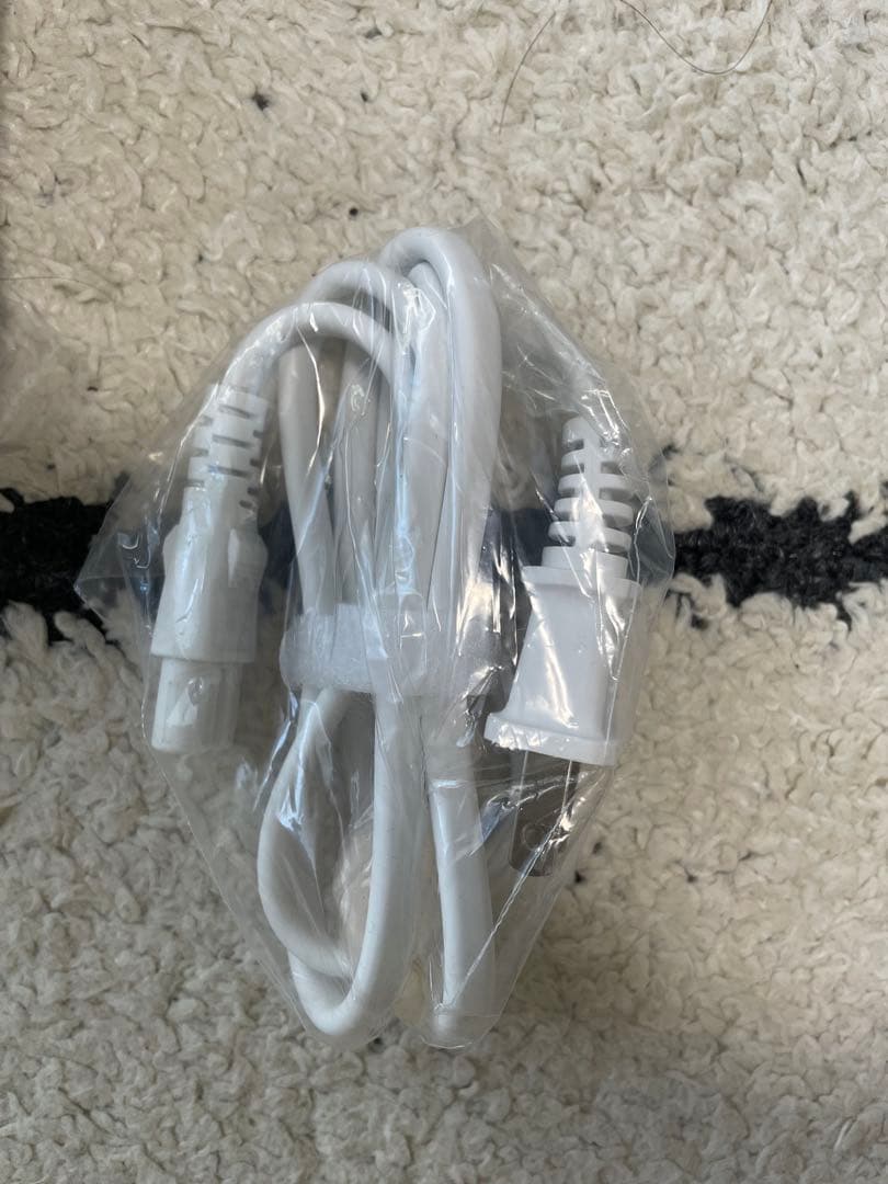 家庭用美容器　S.S.C エピフォトスキンケアプロ