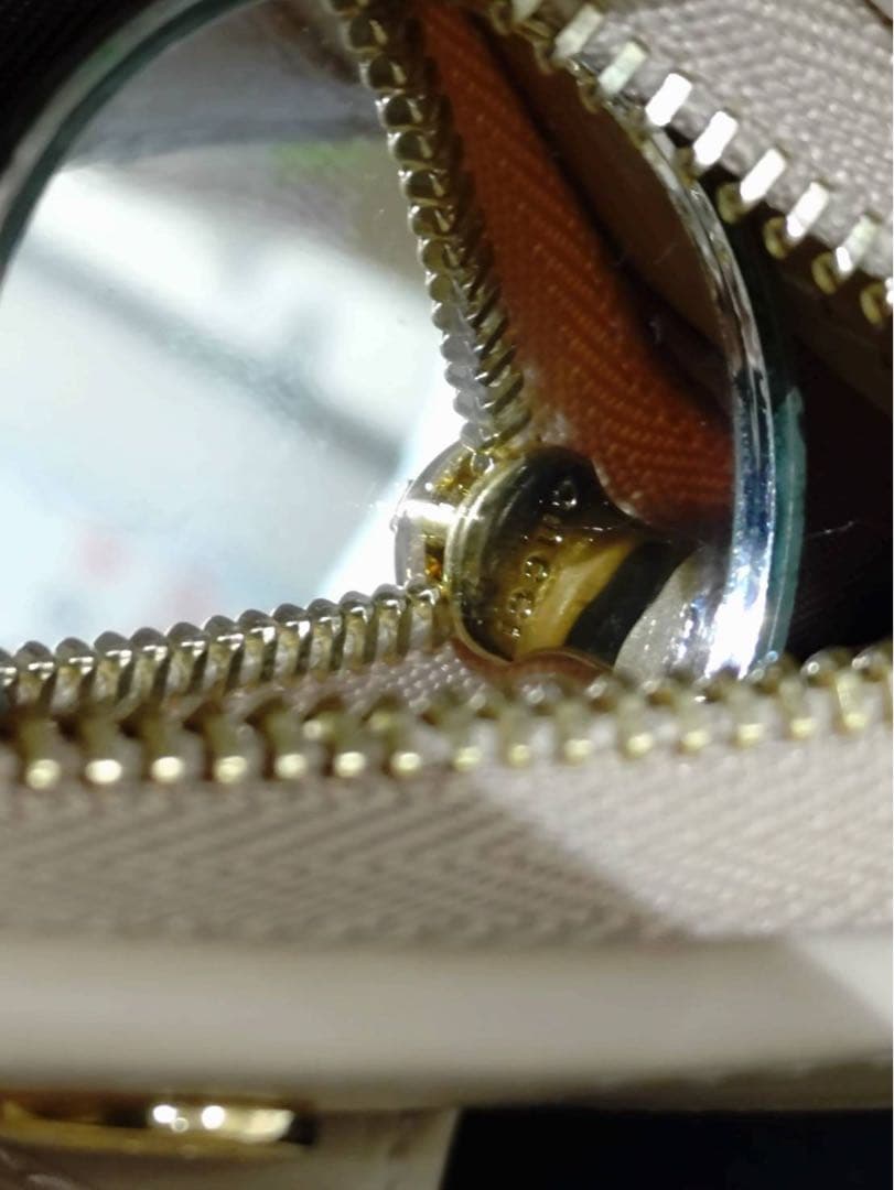 3-3204 GUCCI グッチ 3つ折り財布 GGロゴ ミディアム ウォレット