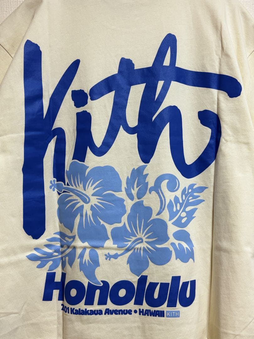 KITH レア商品Tシャツ M クリーム色 ホノルル限定 新作Tシャツ