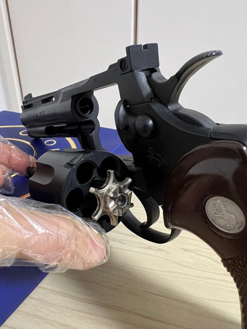 コクサイ製　パイソン357マグナム 樹脂製モデルガン　本体のみ(インサートあり)