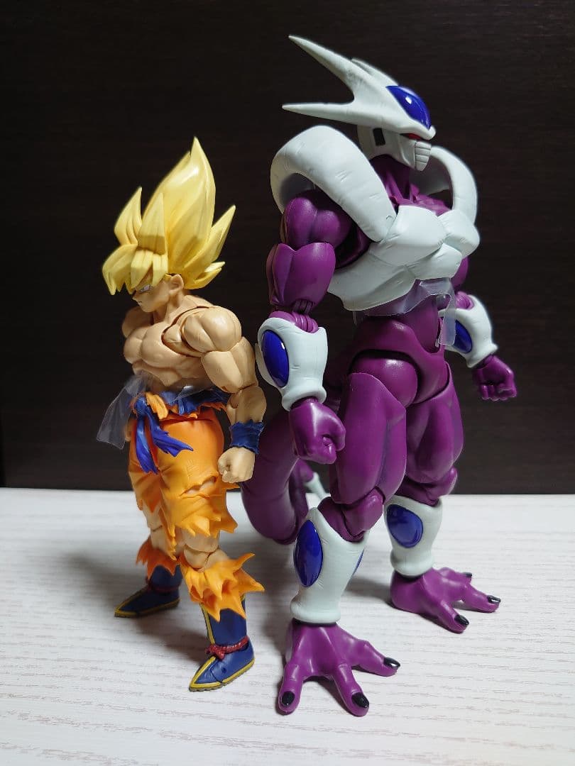 S.H.Figuarts スーパーサイヤ人孫悟空 クウラ最終形態 ドラゴンボール