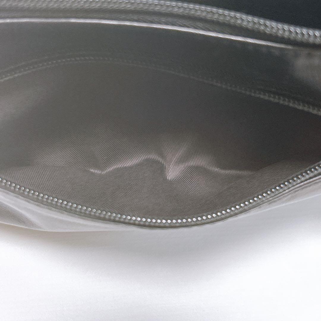 現行✨大人気✨russet ラシット ソフトレザーラウンドショルダーバッグ 黒